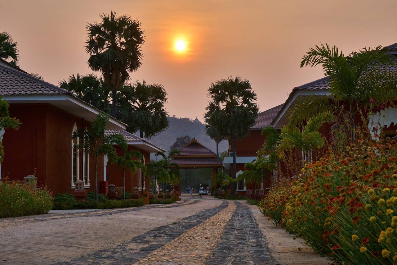 Westay @ Bagan Lotus Hotel Kültér fotó